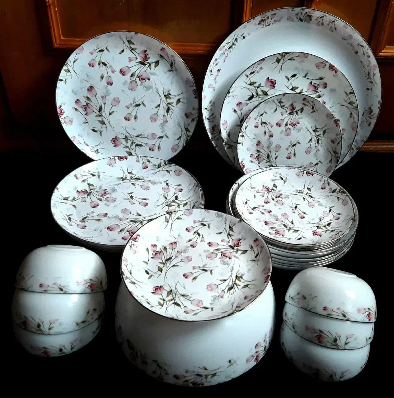 آرکوپال زیبا نوی نو|ظروف سرو و پذیرایی|بابل, |دیوار