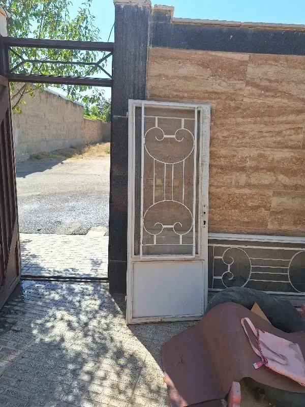 درب وپنجره اهنی وچوبی|مصالح و تجهیزات ساختمان|ملایر, |دیوار