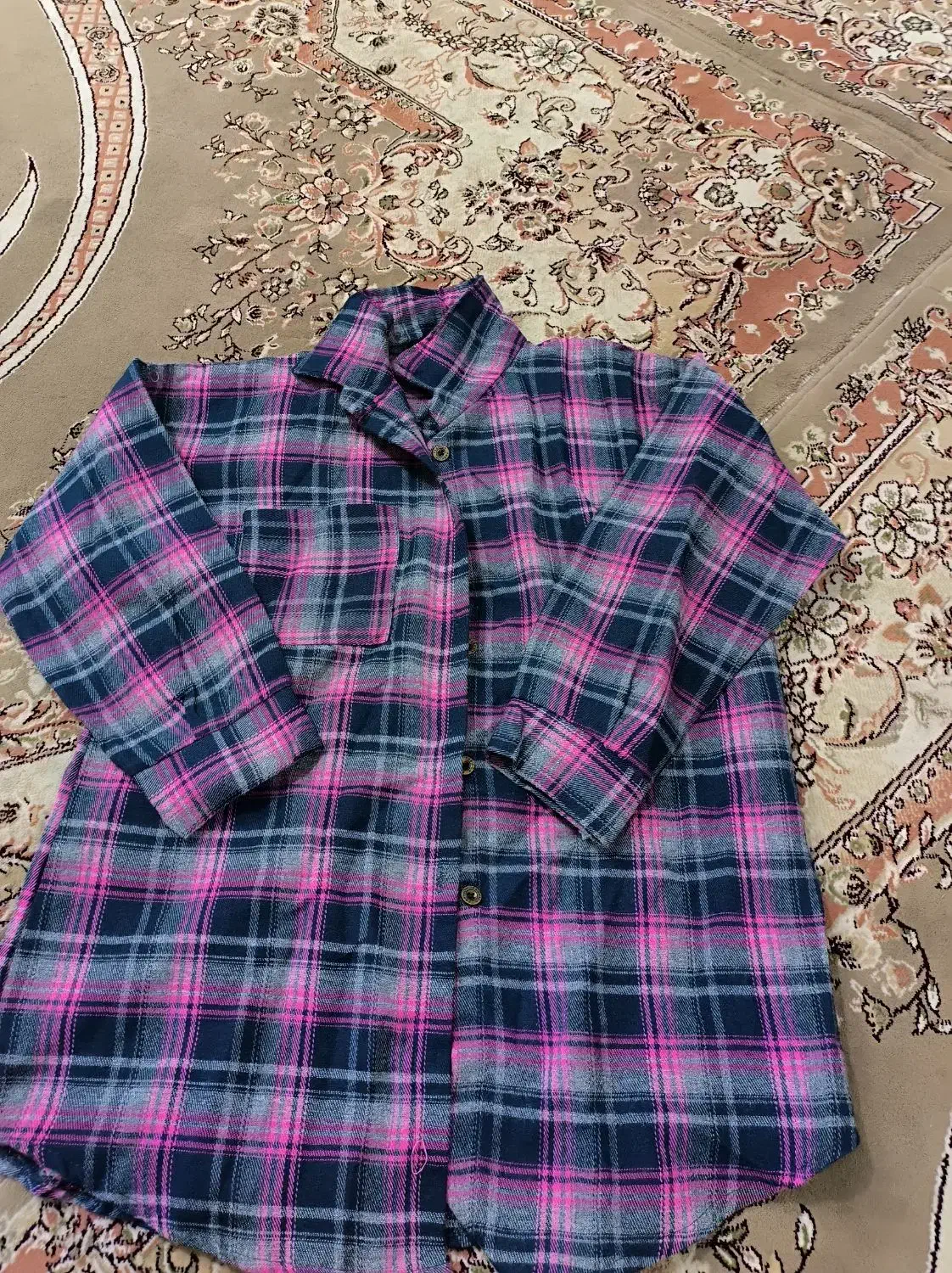 هودی|لباس|کاشان, کوی اداره گاز|دیوار