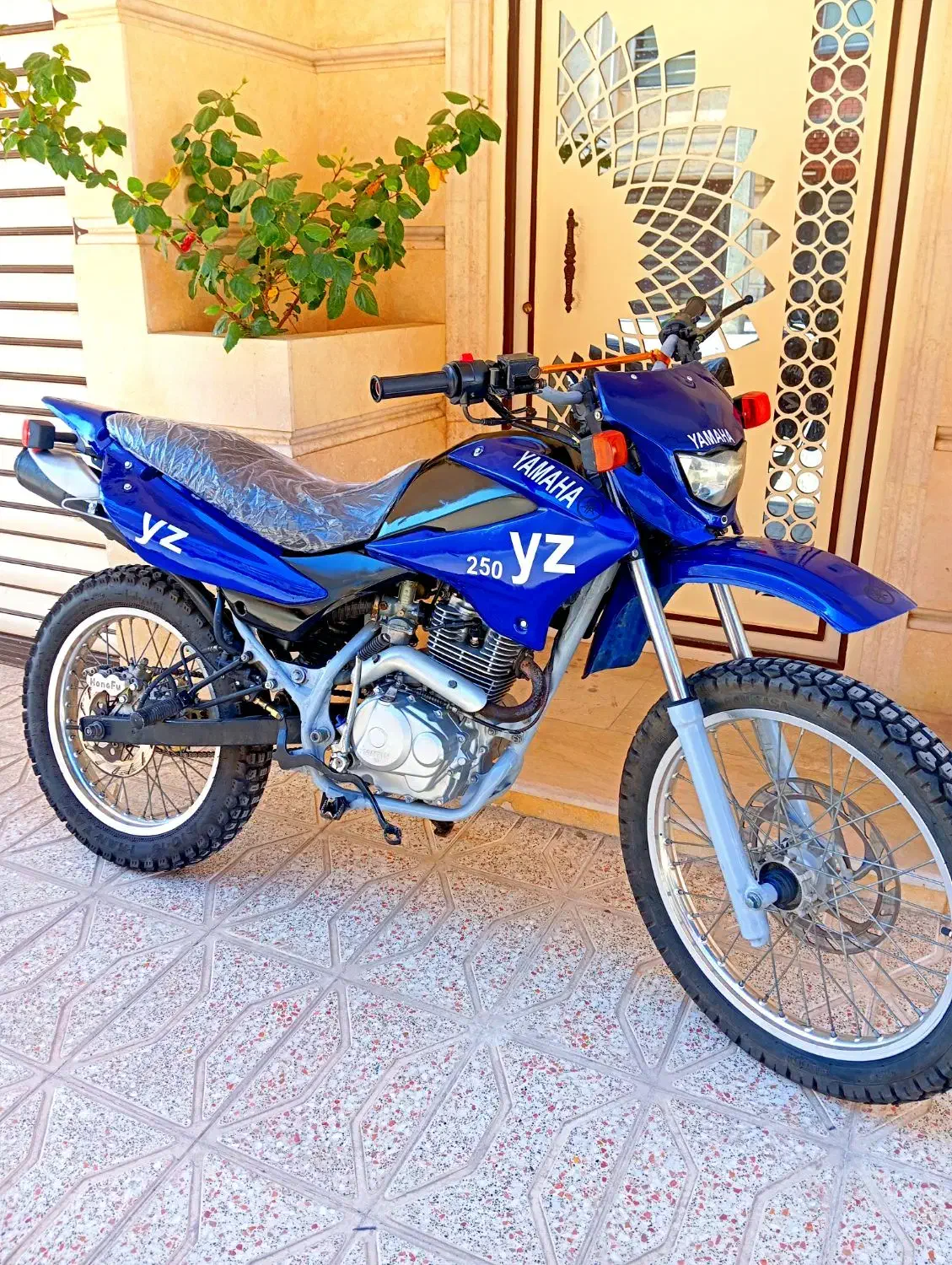 موتور تریل کراس200 مدارک کامل بنلی اپاچی هنداپالس|موتورسیکلت|قم, شهرک سازمان آب|دیوار