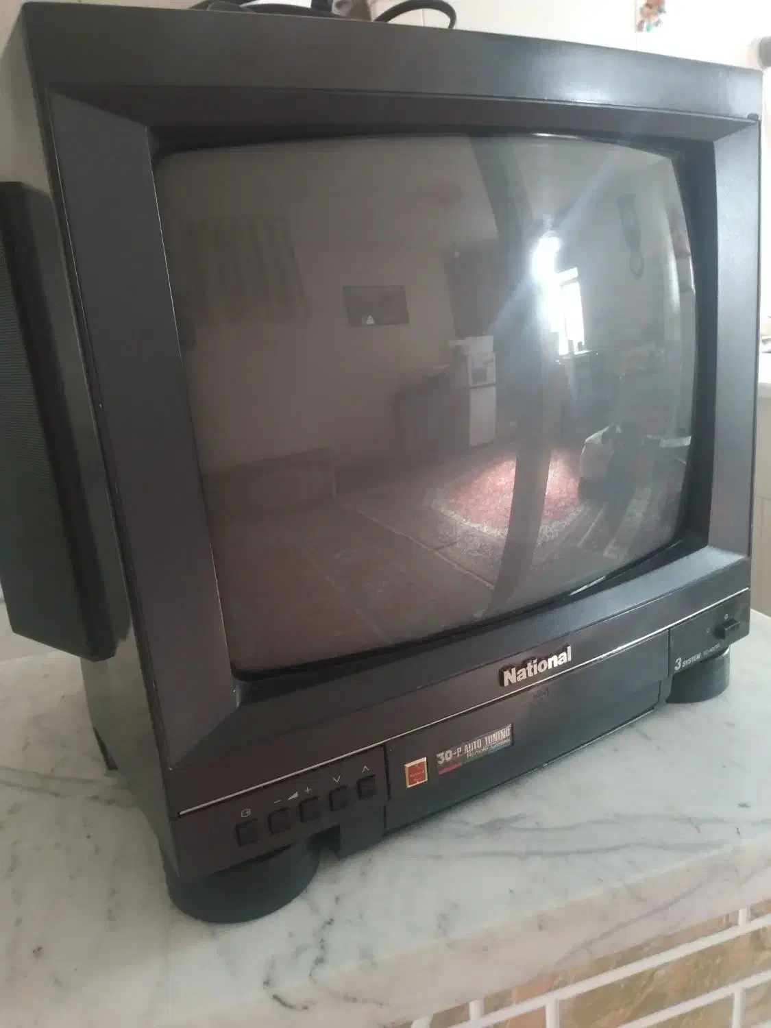 تلویزیون ۱۴ اینچ|تلویزیون و پروژکتور|ساوه, |دیوار