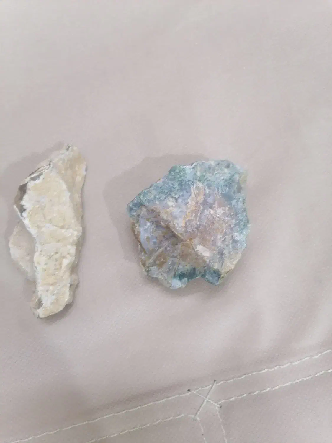 سنگ معدنی انگشتر|جواهرات|قوچان, |دیوار