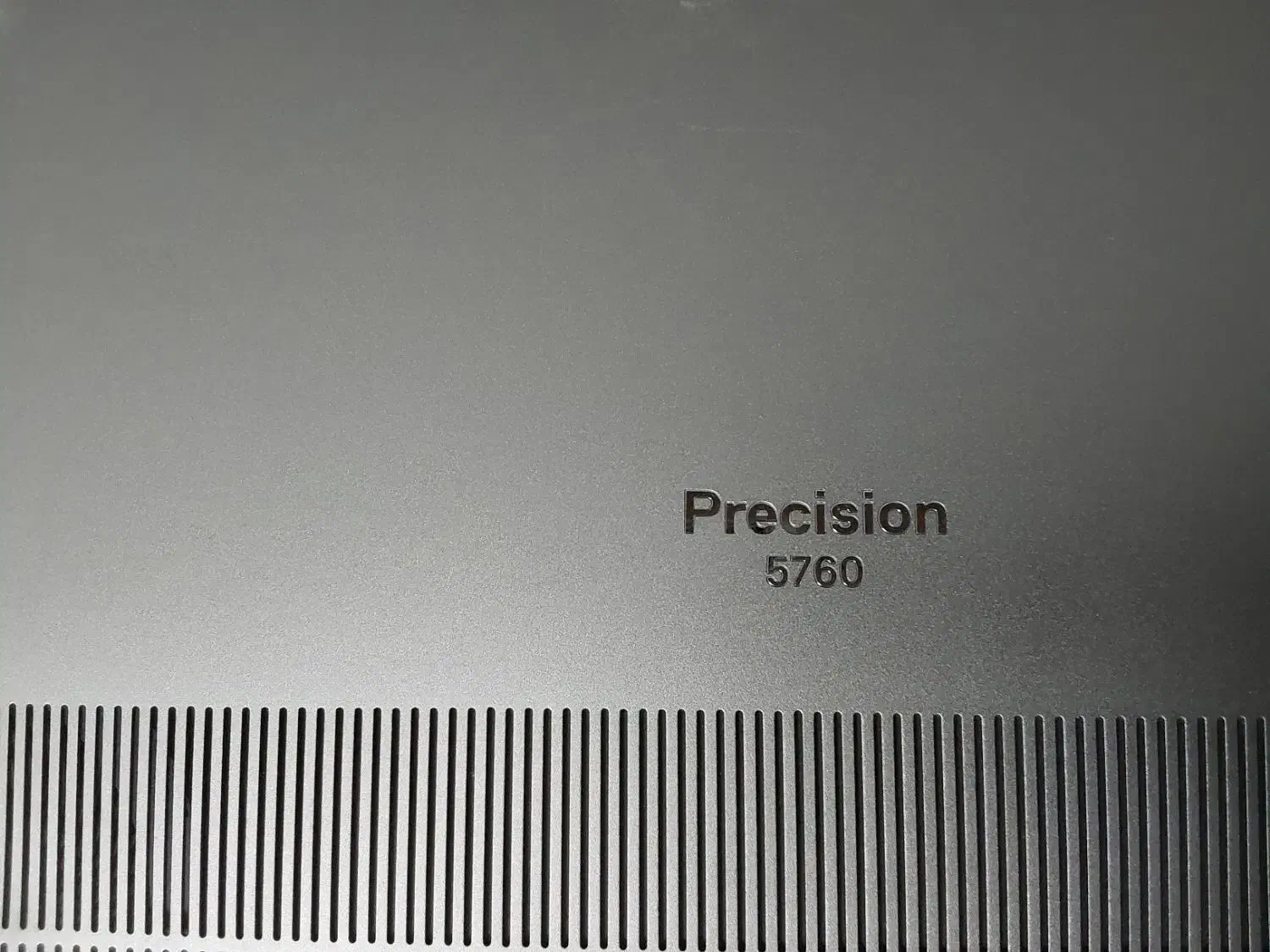 dell 5760 غول رندر و گیم|رایانه همراه|مشهد, عامل|دیوار