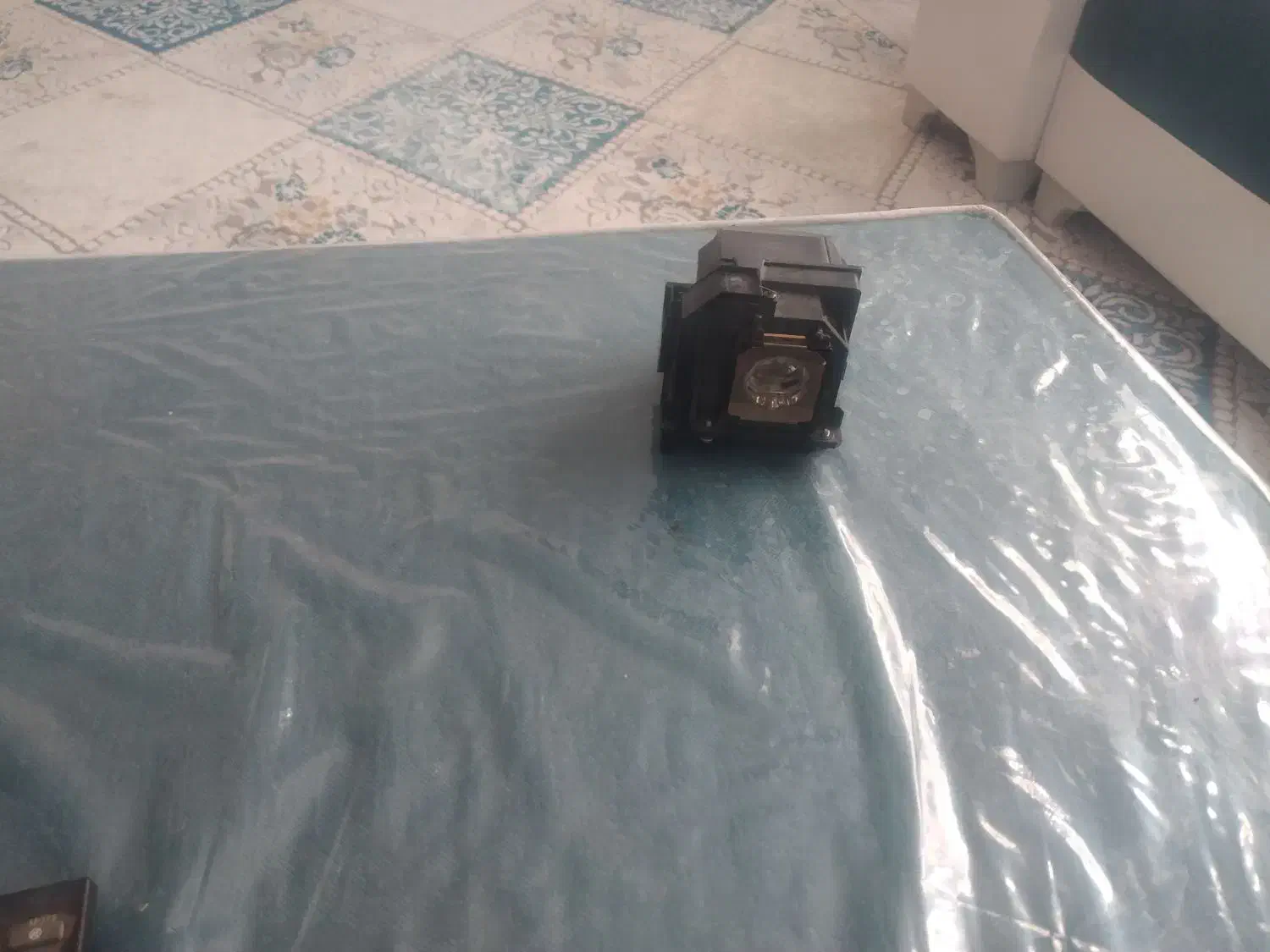 لامپ سالم کار نکرده پروژکتور اپسون|تلویزیون و پروژکتور|تهران, چیتگر شمالی|دیوار