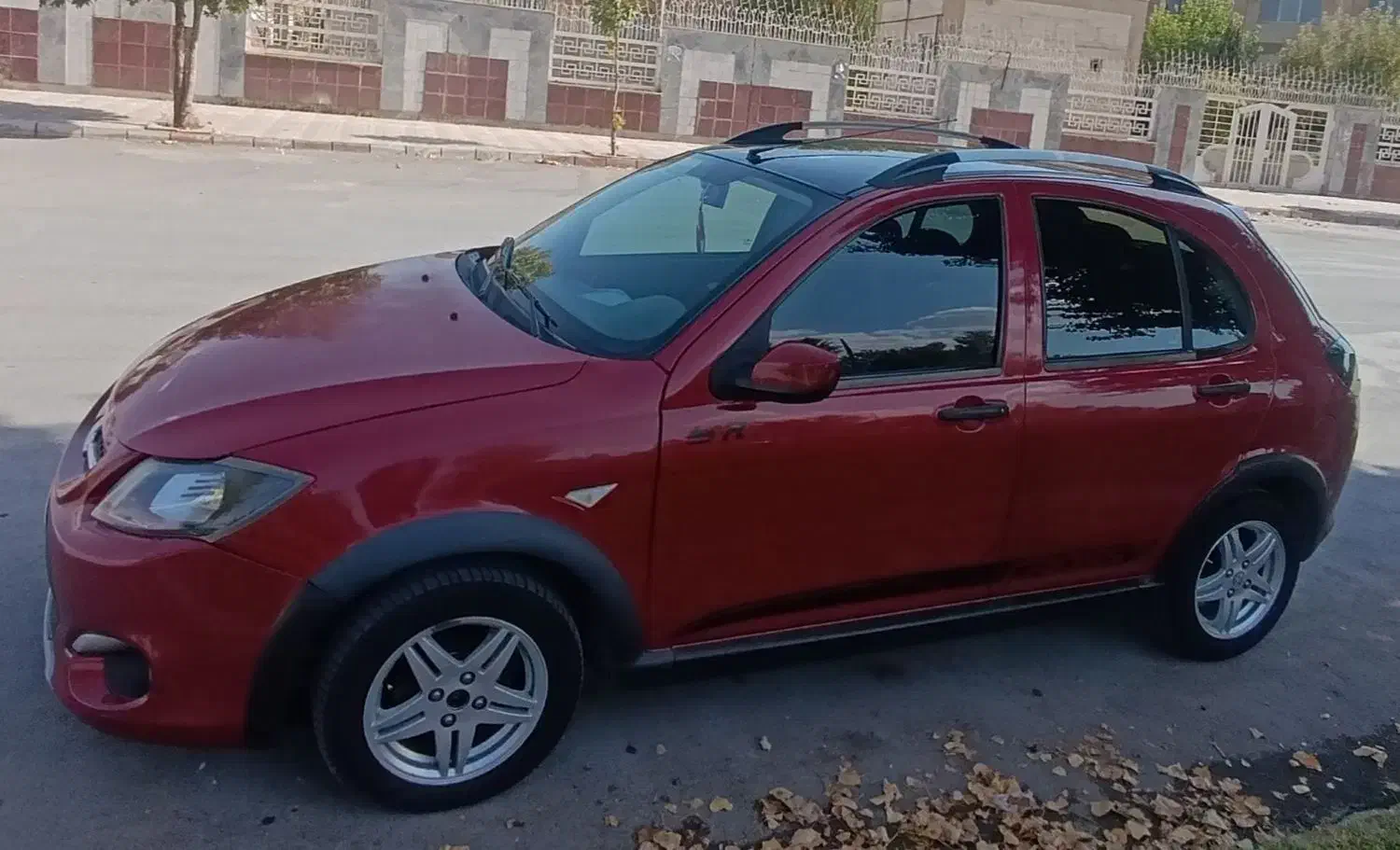 کوئیک مدل۹۹|خودرو سواری و وانت|پرند, فاز ۵|دیوار