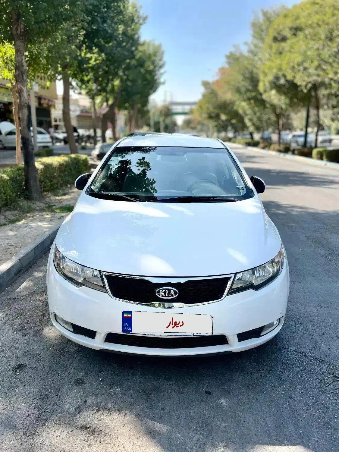 سراتو 2000 مدل ۹۶ کارکرد ۱۰۵۰۰۰ اتومات|خودرو سواری و وانت|اصفهان, باغ دریاچه|دیوار