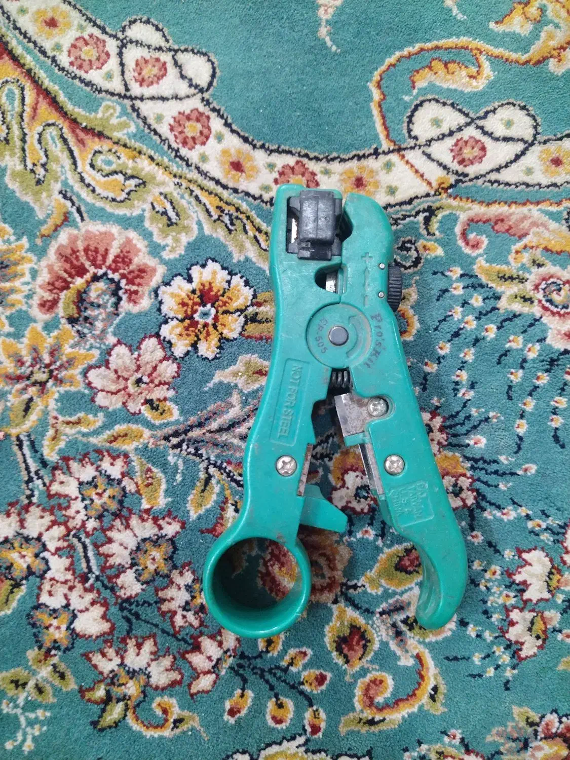 آچار سیم لخت کن|ابزارآلات|کرمان, |دیوار