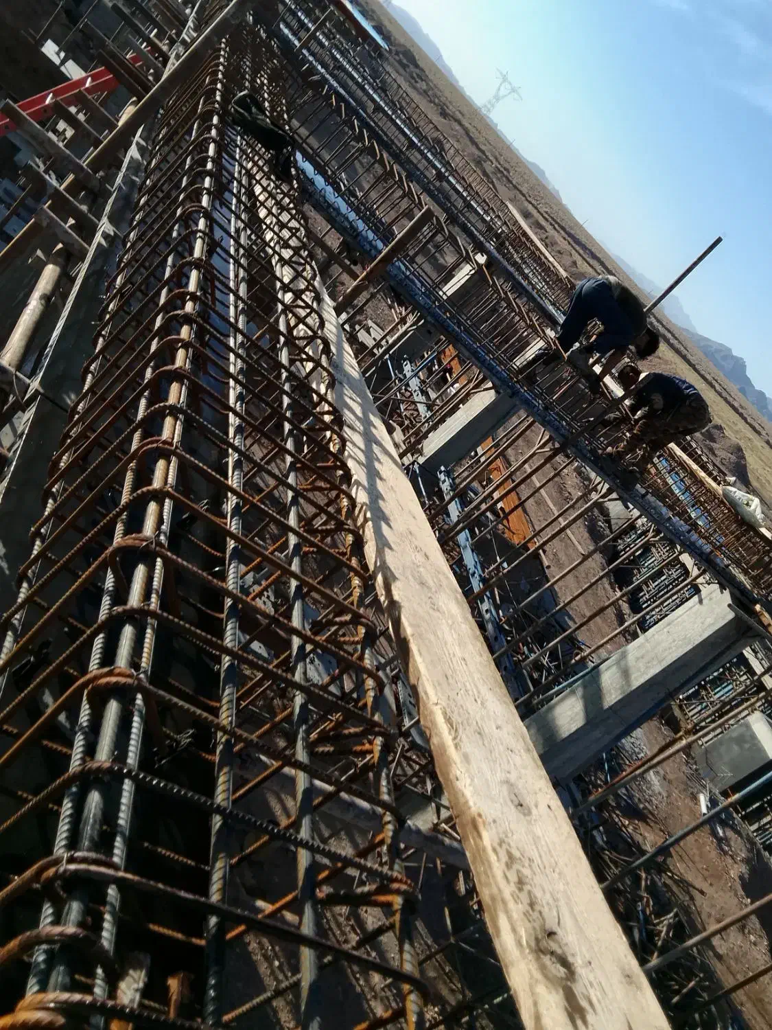 اجرای سقف های بتنی و فلزی|خدمات پیشه و مهارت|ایذه, |دیوار