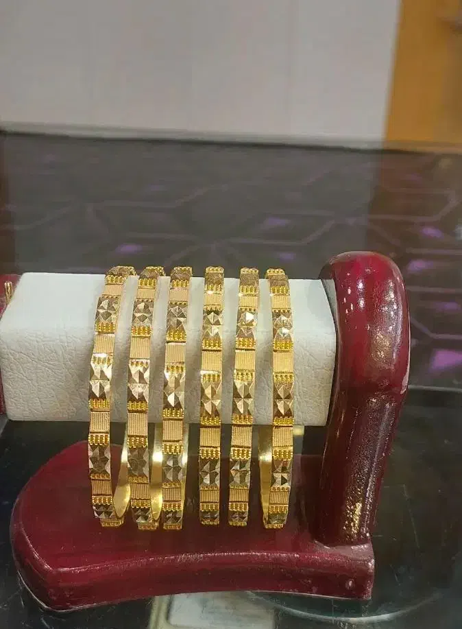 خرید طلای بدونه اجرت و سود فقط 2/5 درصداز طلافروشی|جواهرات|کوهدشت, |دیوار