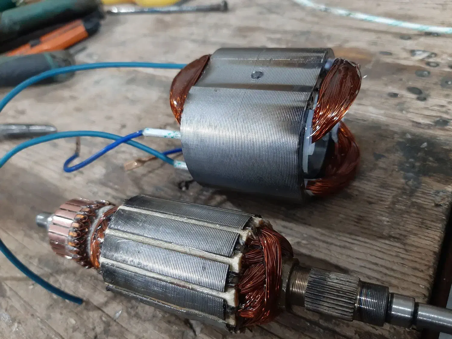 جک هیدرولیک ، سیم پیچی ، تعمیرات|خدمات پیشه و مهارت|رامسر, |دیوار