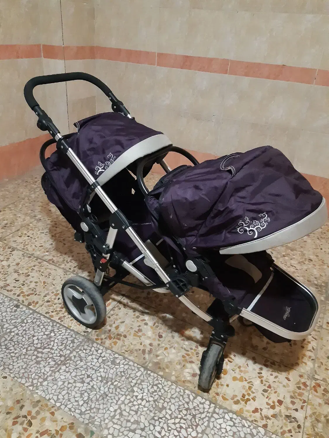 کالسکه دوقلویی|کالسکه و لوازم جانبی|گلستان (تهران), |دیوار