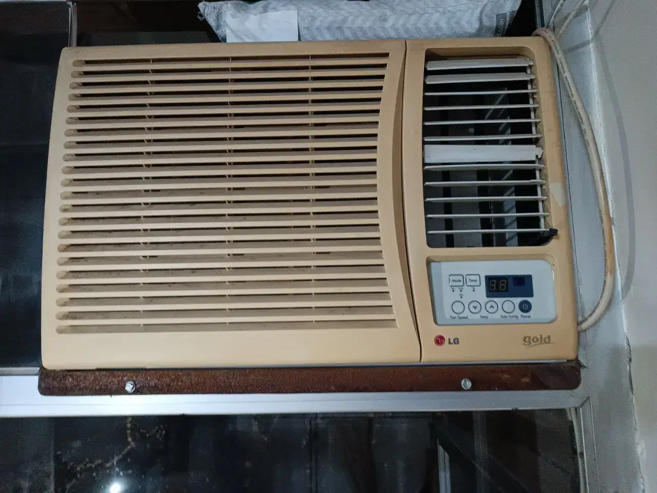 کولر گازی پنجره ایی در مرند|کولر گازی و فنکوئل|مرند, |دیوار