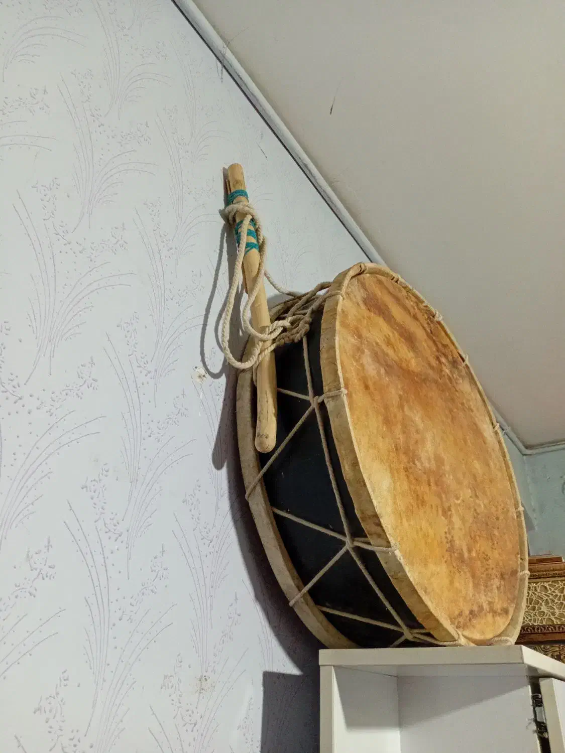 دهول خراسان.|سازهای سنتی|مشهد, نظام دوست|دیوار