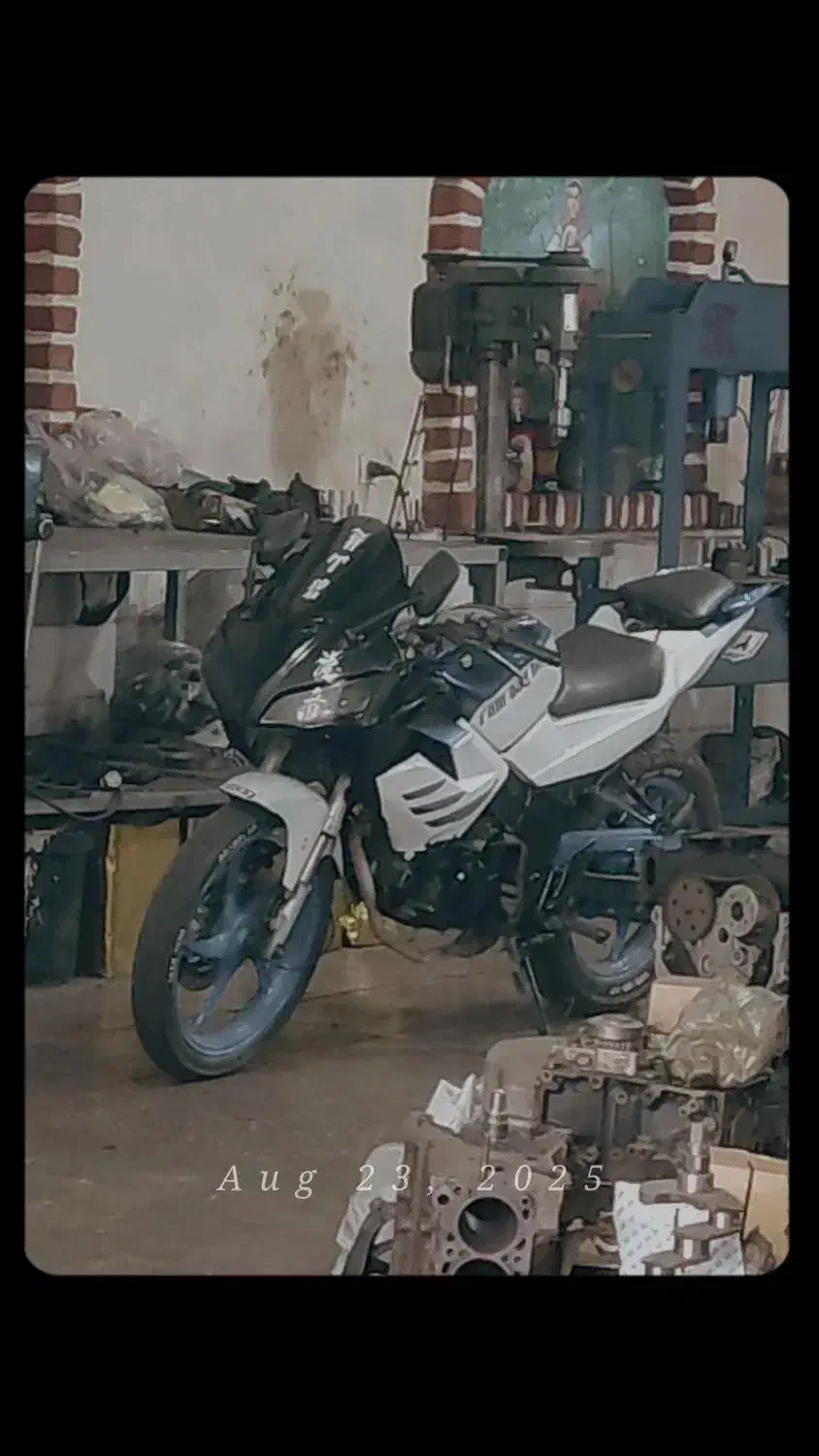 کثیر مگلی هیوسانگ هندا موتور|موتورسیکلت|فردیس, سرحد آباد|دیوار