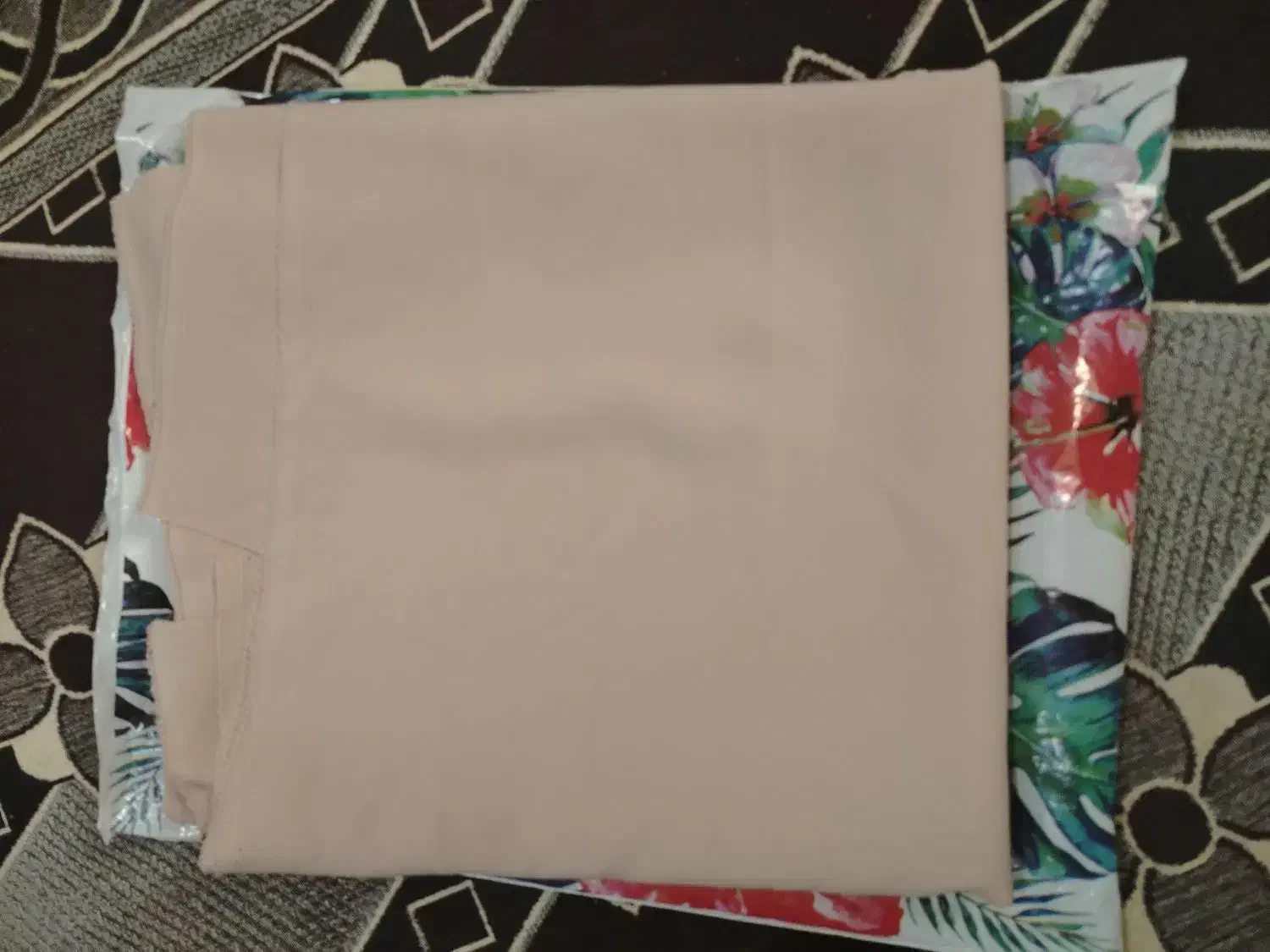 فروش پارچه کرپ مازراتی برازجان|لباس|برازجان, |دیوار