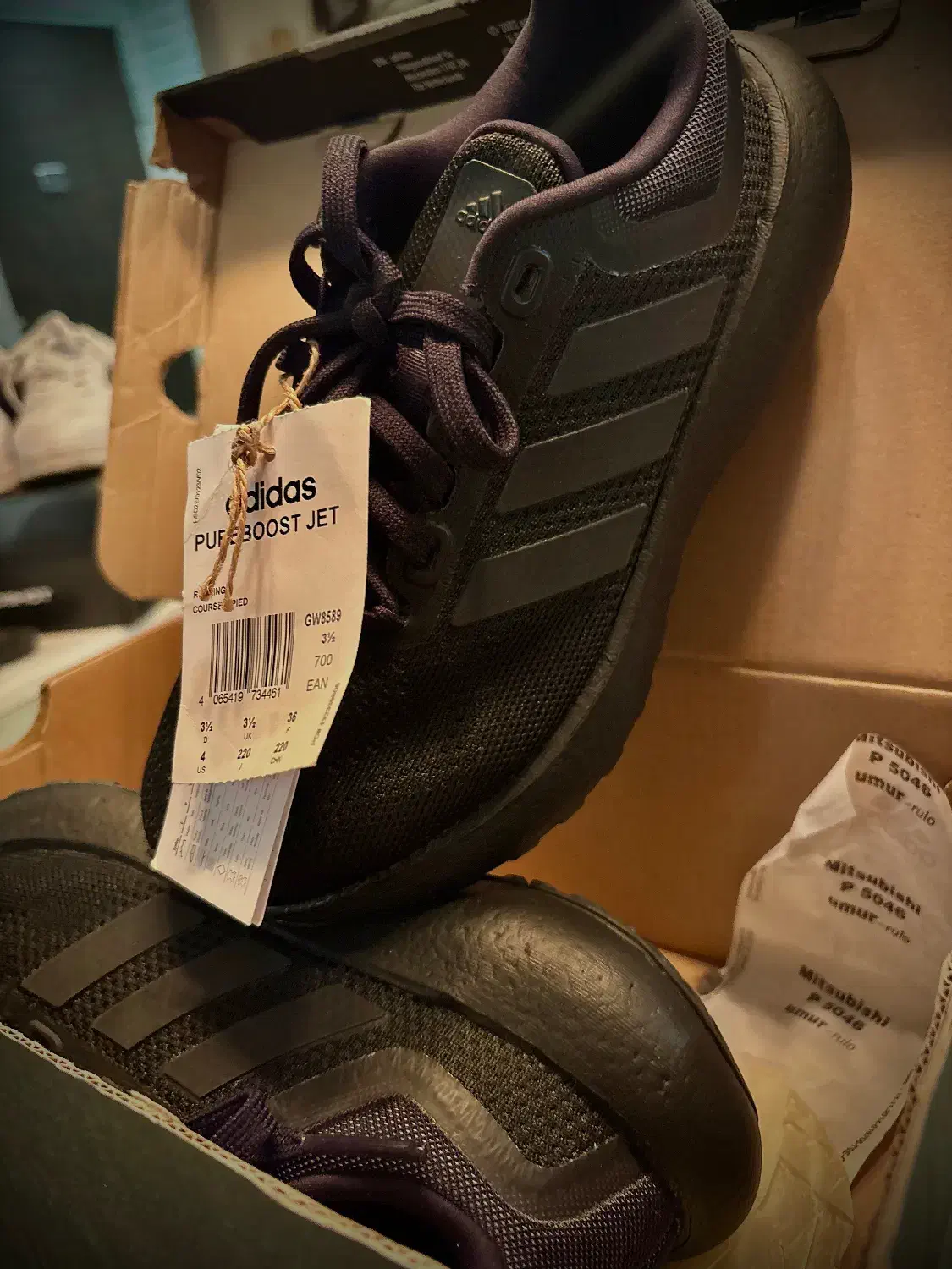 کفش آدیداس اورجینال pureboost jet adidas|کیف، کفش، کمربند|تهران, حکمت|دیوار
