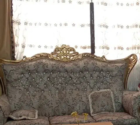 مبل سلطنتی|مبلمان خانگی و میز عسلی|بافت, |دیوار