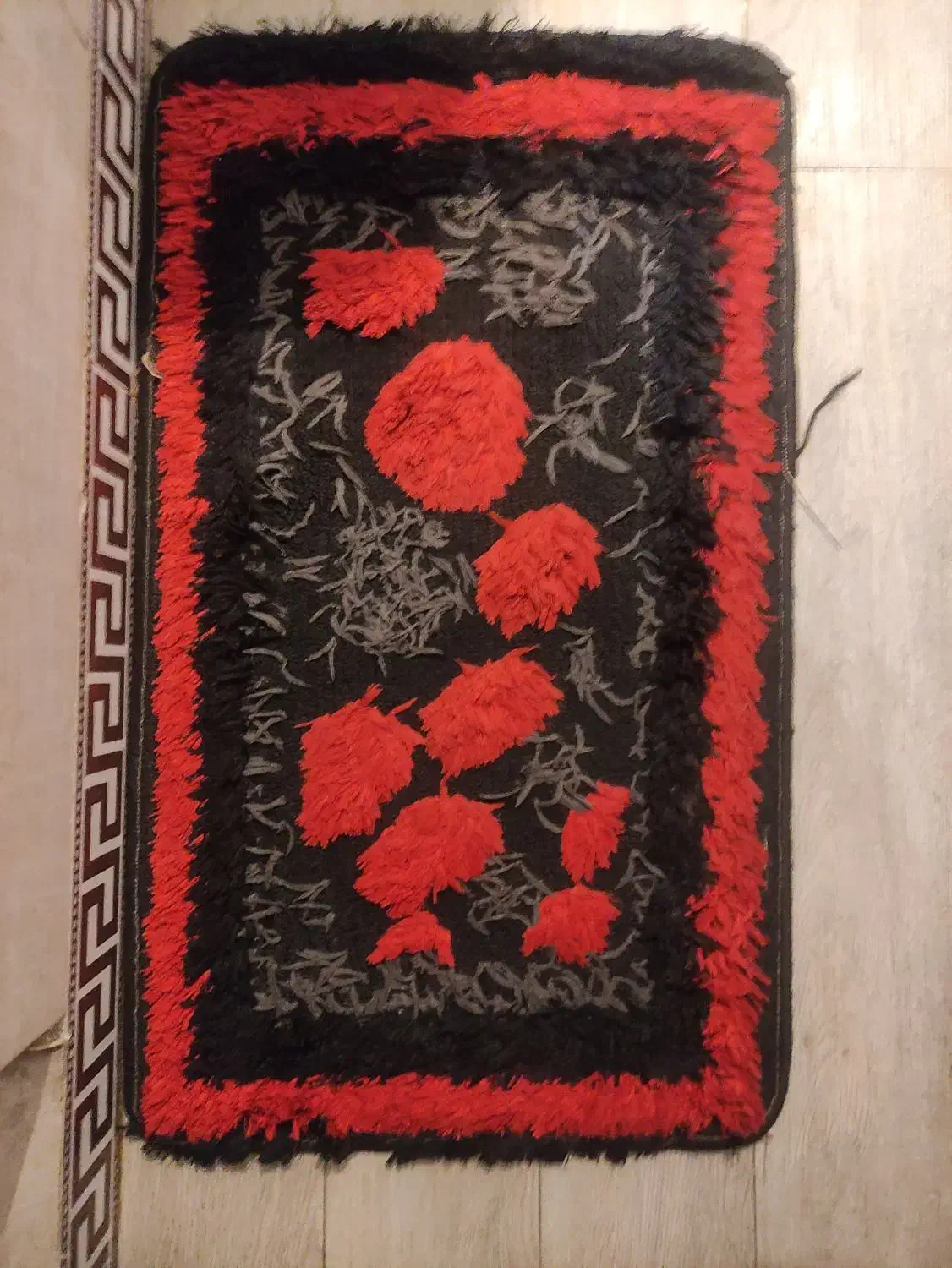 سه عدد پادری|پادری|اهواز, نبوت|دیوار