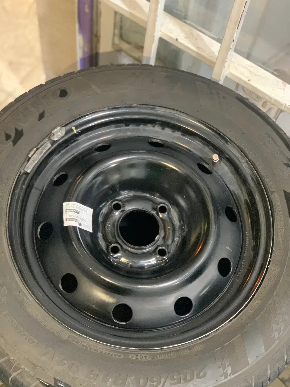 لاستیک کره ای کومهو پژو و پرشیا|قطعات یدکی و لوازم جانبی|ورامین, ورامین|دیوار