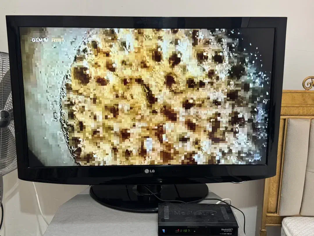 تلویزیون 42 اینچ|تلویزیون و پروژکتور|سبزوار, کوی گلستان|دیوار