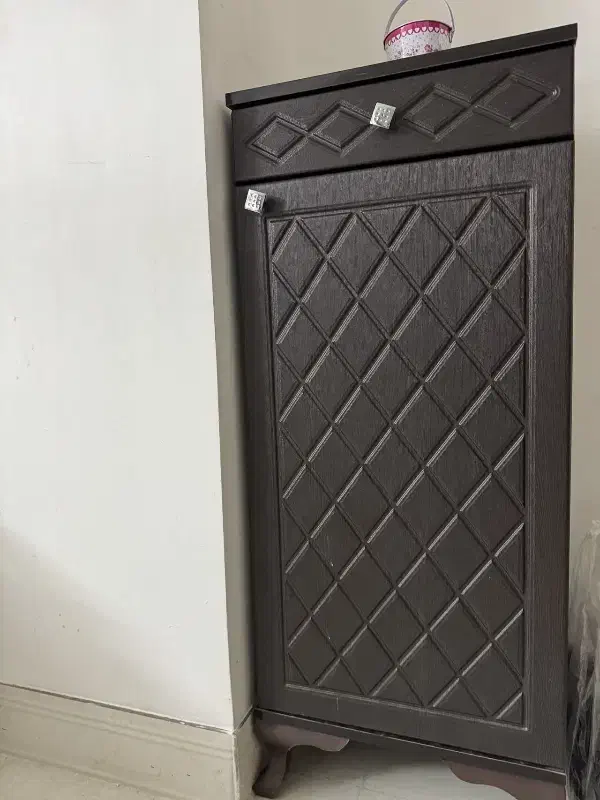 جاکفشی|جاکفشی، کمد، دراور|شاهرود, |دیوار