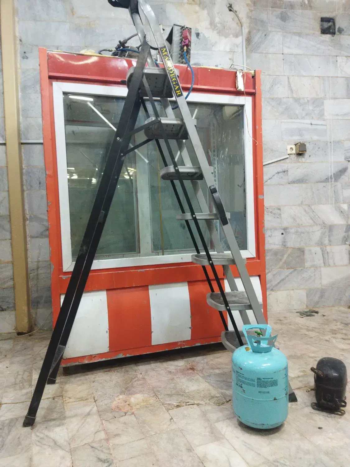 تعمیر انواع یخچال و فریزر فروشگاهی فروشگاهی|خدمات پیشه و مهارت|بندرعباس, |دیوار