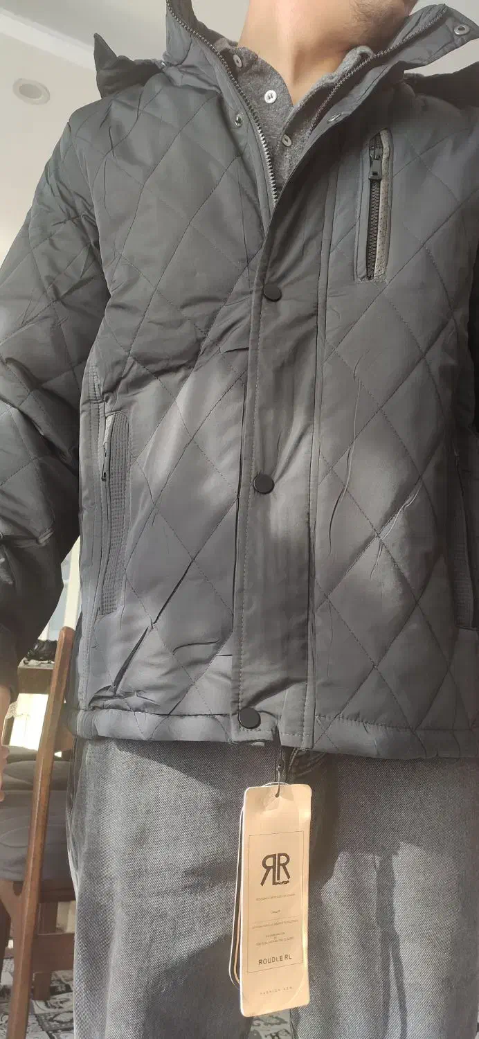 کاپشن مردانه|لباس|اندیشه, اندیشه فاز ۳|دیوار