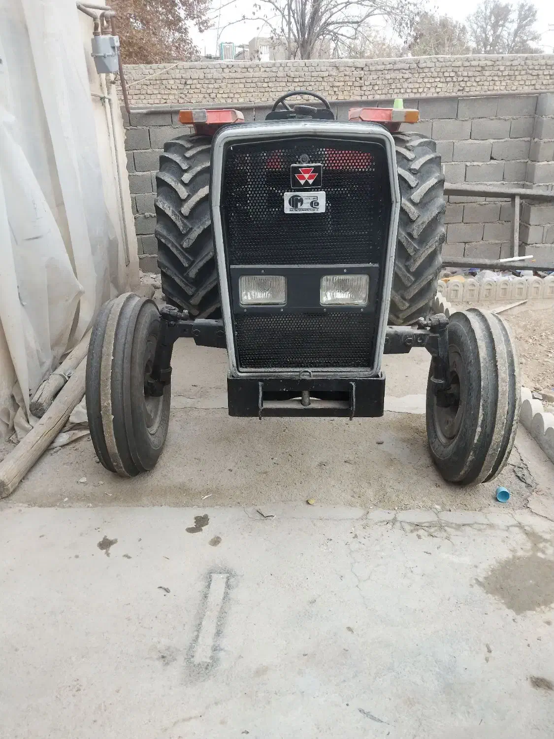 تراکتور فرگوسن ۲۸۵ سالم و ترو تمیز|خودرو سنگین|پیشوا, |دیوار