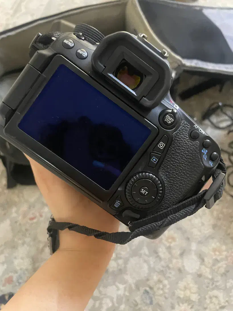 دوربین کنون|دوربین عکاسی و فیلمبرداری|تهران, نیروی هوایی (پیروزی)|دیوار