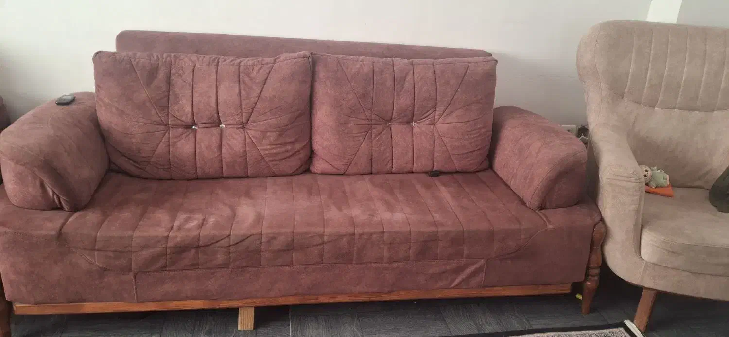 مبل 7 نفره با دوتا تکی کرم رنگ|مبلمان خانگی و میز عسلی|مینودشت, |دیوار