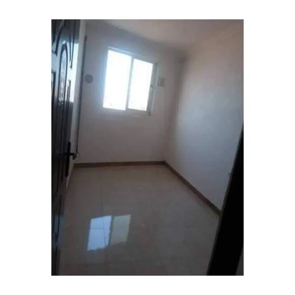 آپارتمان|اجارهٔ آپارتمان|رشت, جانبازان|دیوار