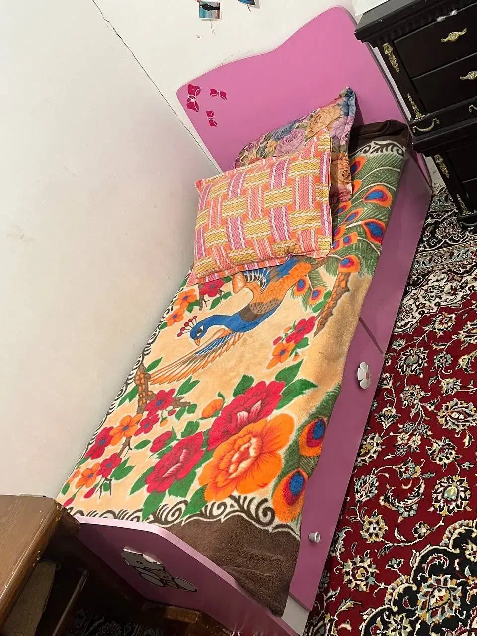 تخت و کمد بوفه نوجوان|تخت و سرویس خواب|طبس, |دیوار