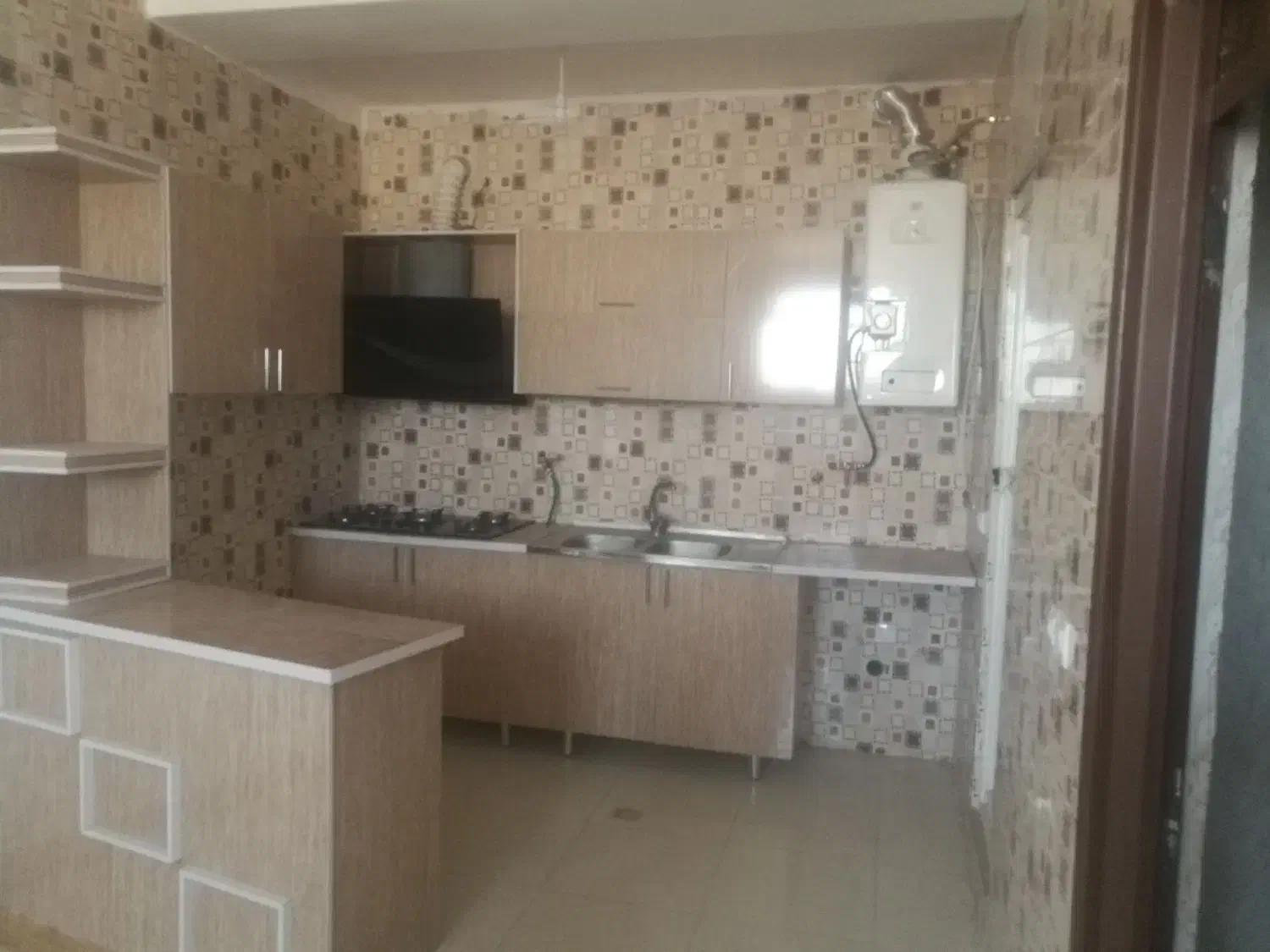 رهن آپارتمان کوشک میدان|اجارهٔ آپارتمان|شیراز, کوشک میدان|دیوار