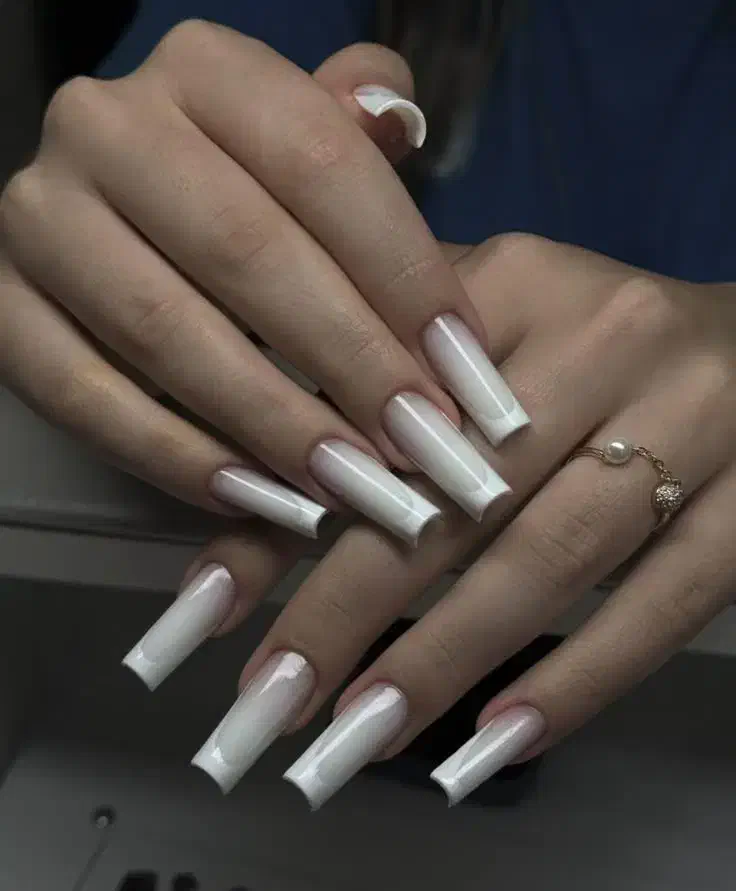 ترمیم ناخن ۳۵۰ همراه یک دیزاین هدیه|خدمات آرایشگری و زیبایی|تبریز, |دیوار