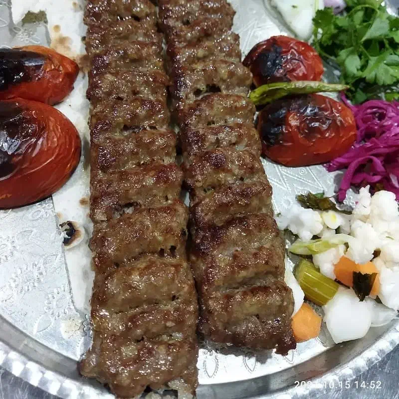 بیرون برمرغ کوبیده جوجه خورشت استانبولی قیمت مناسب|خدمات پذیرایی، مراسم|شهرضا, |دیوار