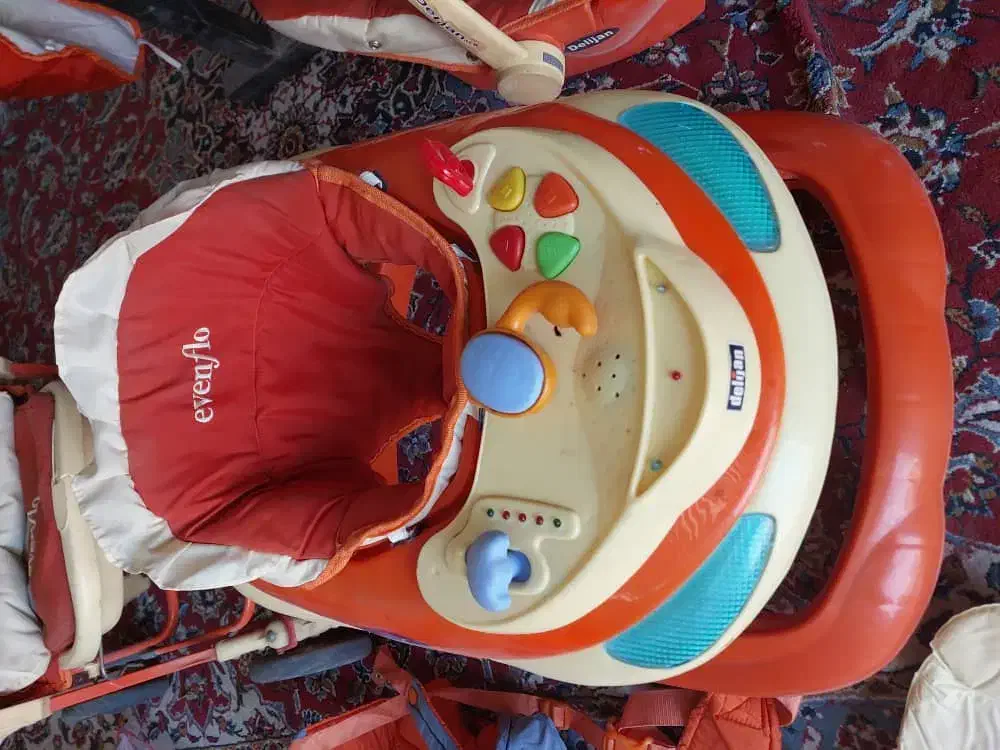 روروک  صندلی کهریر و پشه بند|کالسکه و لوازم جانبی|کرج, کمال‌شهر|دیوار