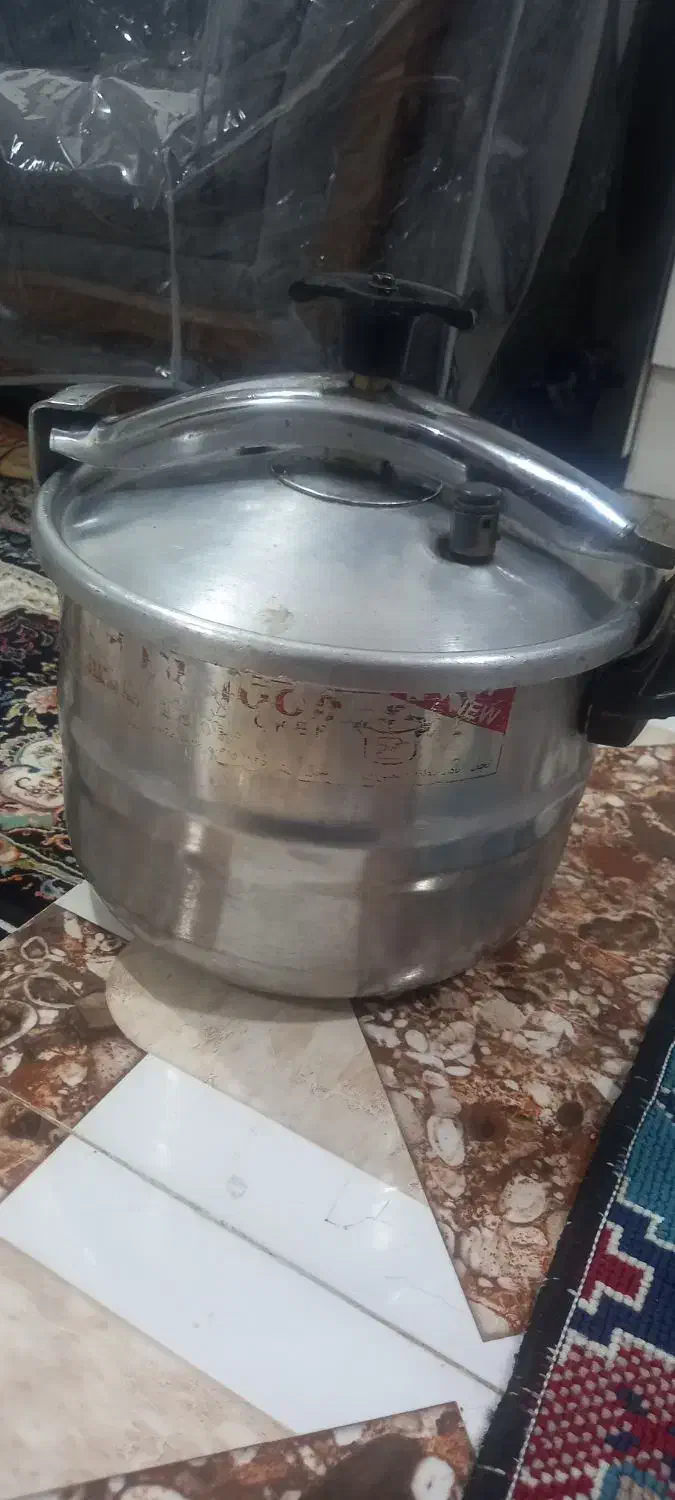 قابلمه زودپز|ظروف پخت‌وپز|اندیمشک, |دیوار