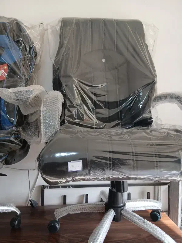 صندلی های گردان نو در سایز بندی|صندلی و نیمکت|گرمسار, |دیوار