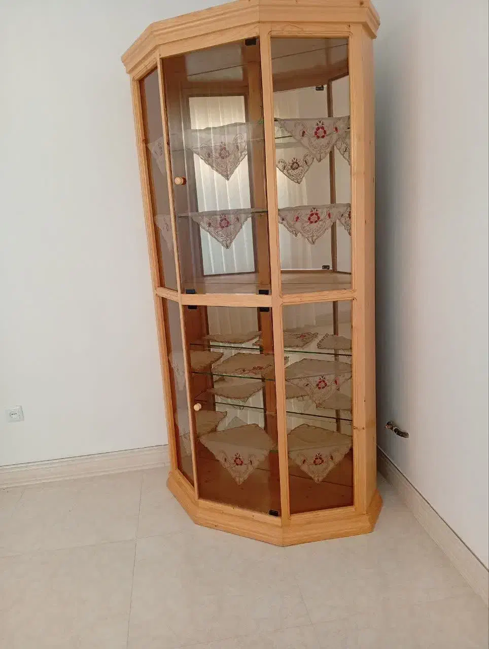 بوفه|بوفه، ویترین، کنسول|بجنورد, |دیوار