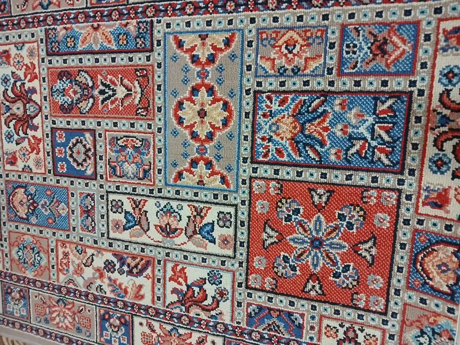 کناره گلیم|گلیم، جاجیم، گبه|کرج, پیشاهنگی|دیوار