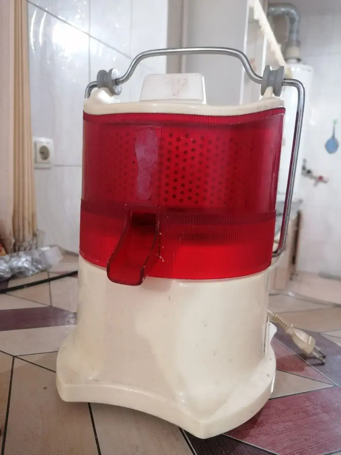 آبمیوه گیری|آبمیوهگیر و آبمرکباتگیر|شهرضا, |دیوار