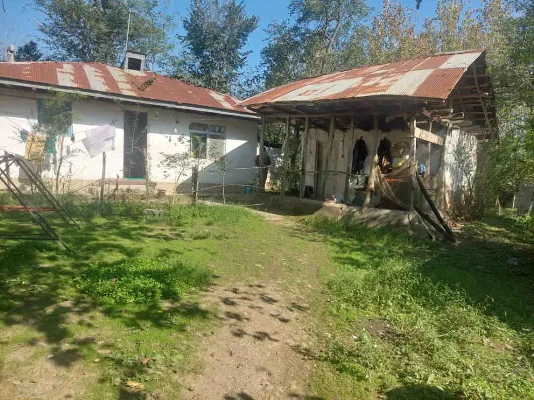 فروش خانه ومحوط|فروش زمین و ملک کلنگی|طاهرگوراب, |دیوار