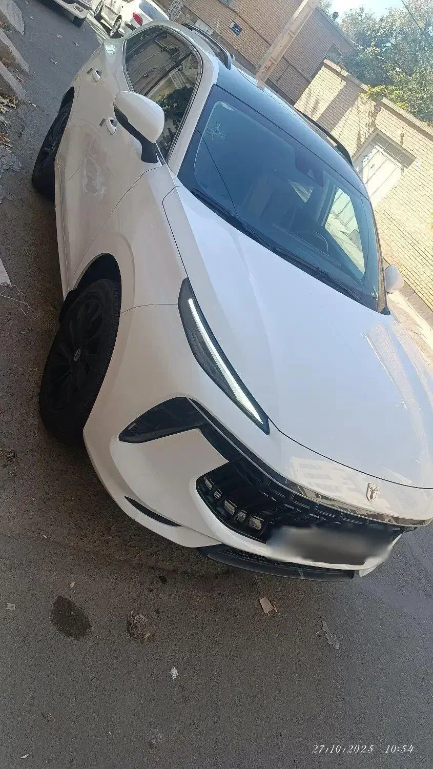 لاماری 401 سفید صدفی|خودرو سواری و وانت|خوی, |دیوار