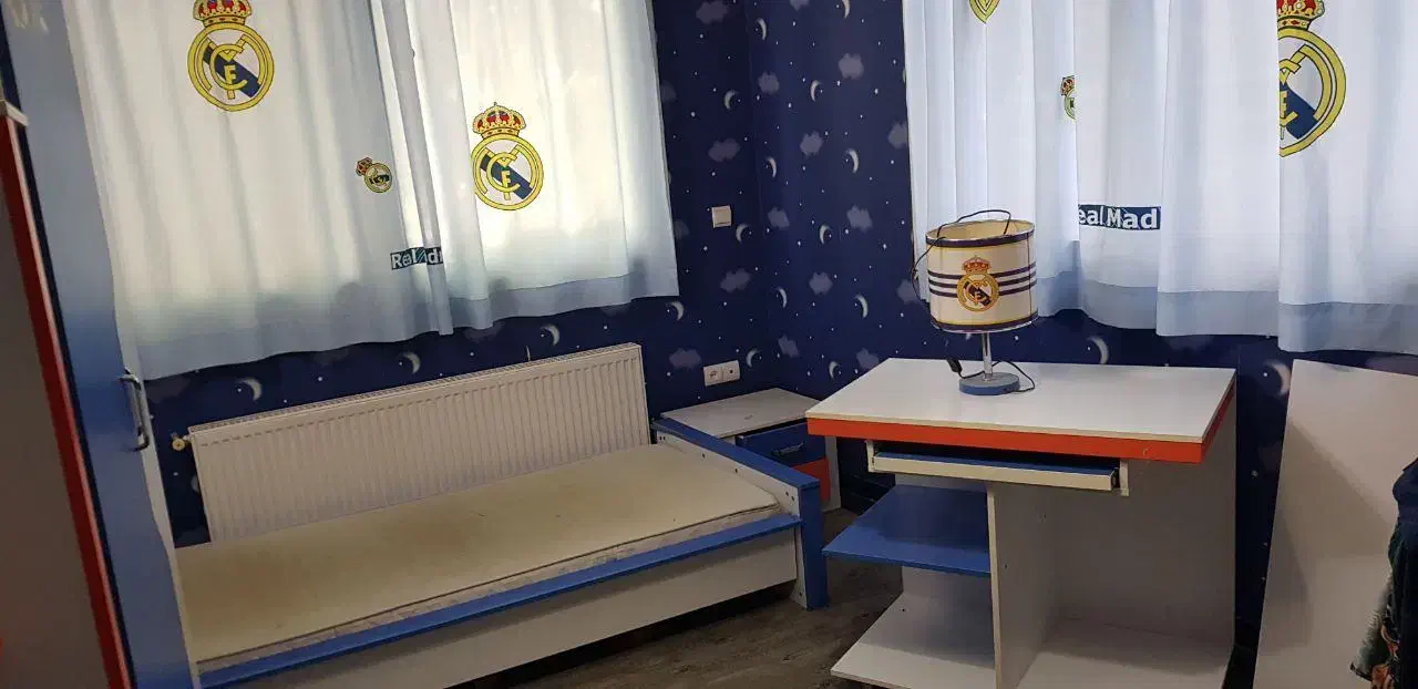 سرویس تخت و کمد و میز کامپیوتر و کتابخانه نوجوان|تخت و سرویس خواب|بجنورد, |دیوار