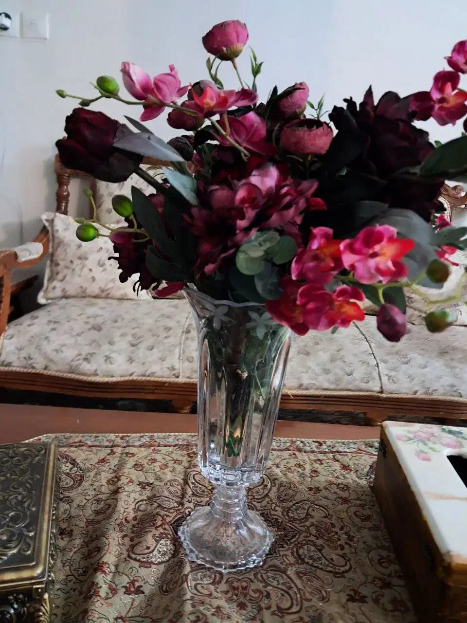 گل مصنوعی|گل مصنوعی|تربت‌حیدریه, حسنی بالا|دیوار