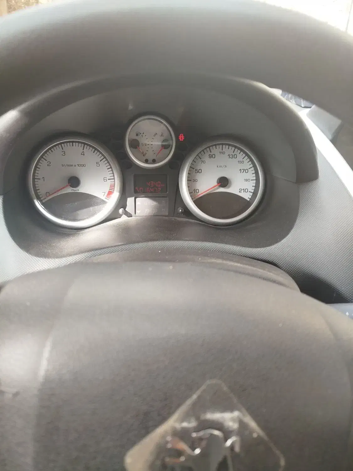 207|خودرو سواری و وانت|بروجرد, |دیوار