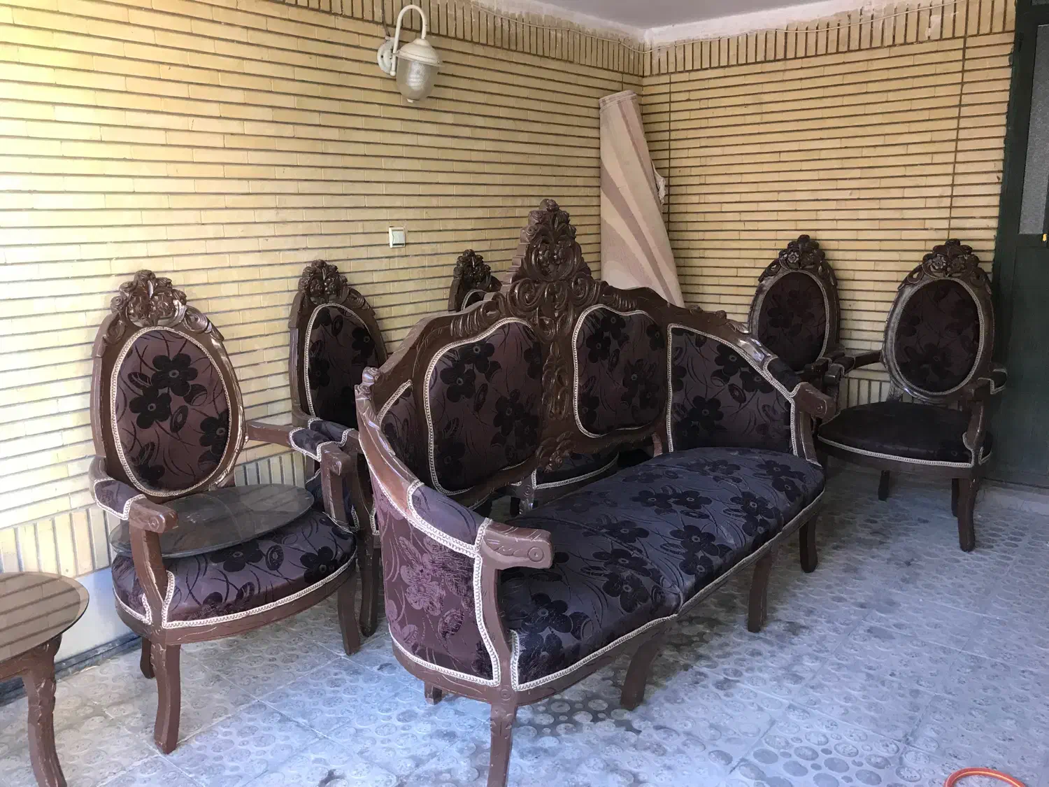 مبل نه نفره|مبلمان خانگی و میز عسلی|شاهینشهر, شهرک گلدیس|دیوار