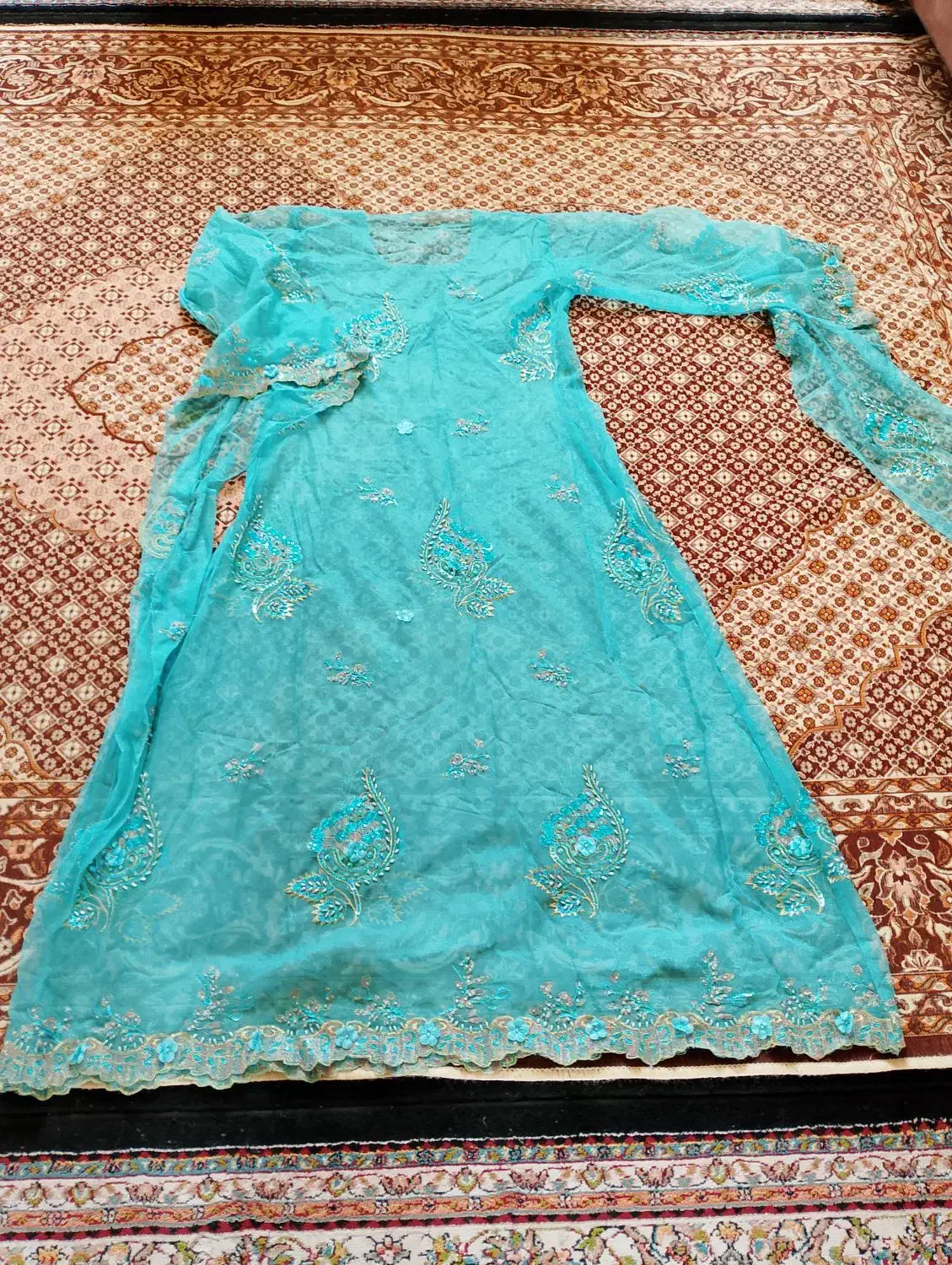 لباس مجلسی کوردی|لباس|ارومیه, |دیوار