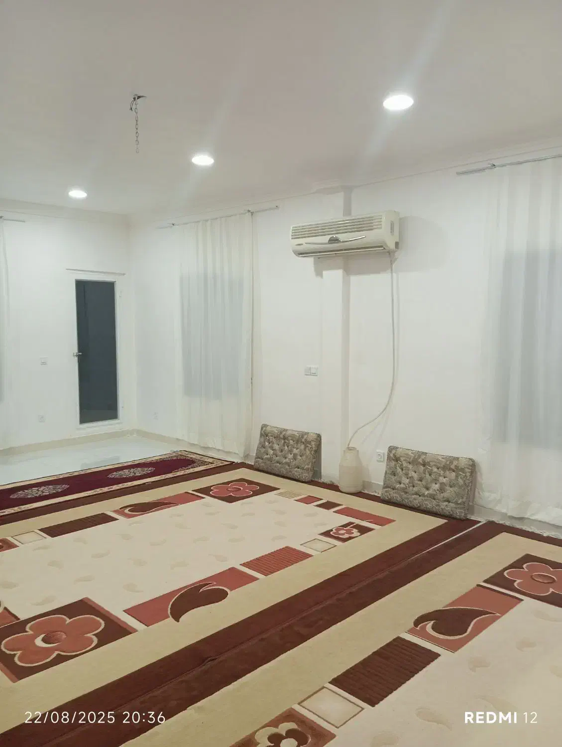 سوییت اپارتمان (دره شهر)|اجارهٔ کوتاهمدت آپارتمان و سوئیت|دره شهر, |دیوار