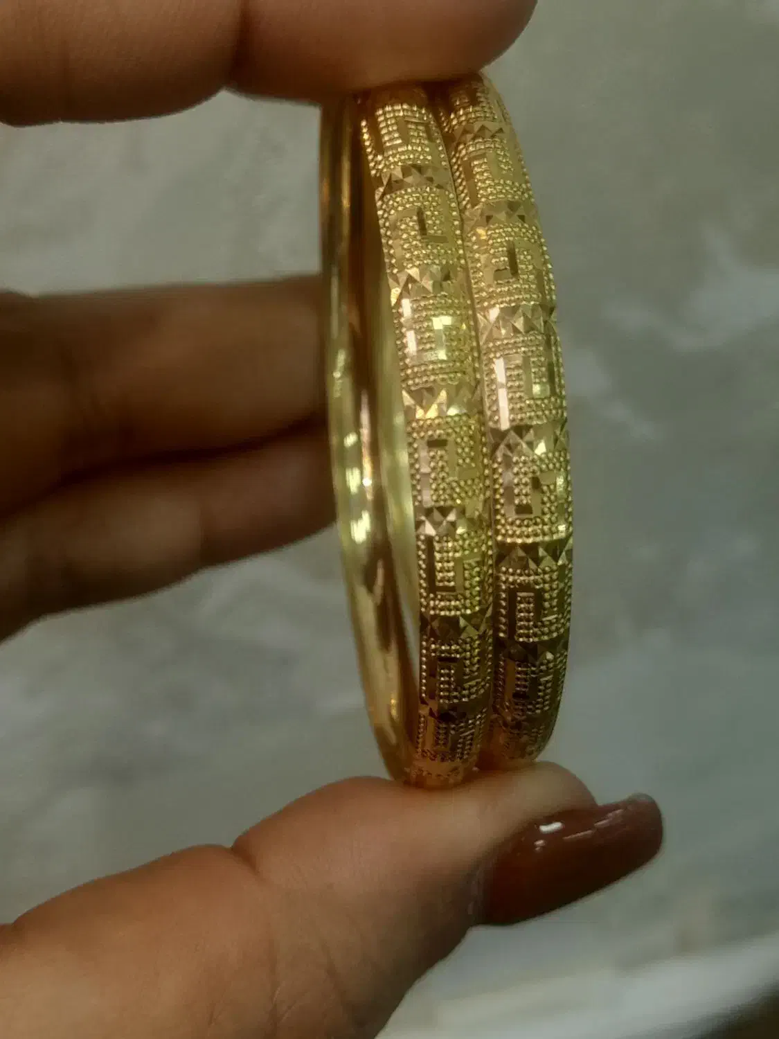 زنجیر طلا و النگو|جواهرات|شوشتر, |دیوار